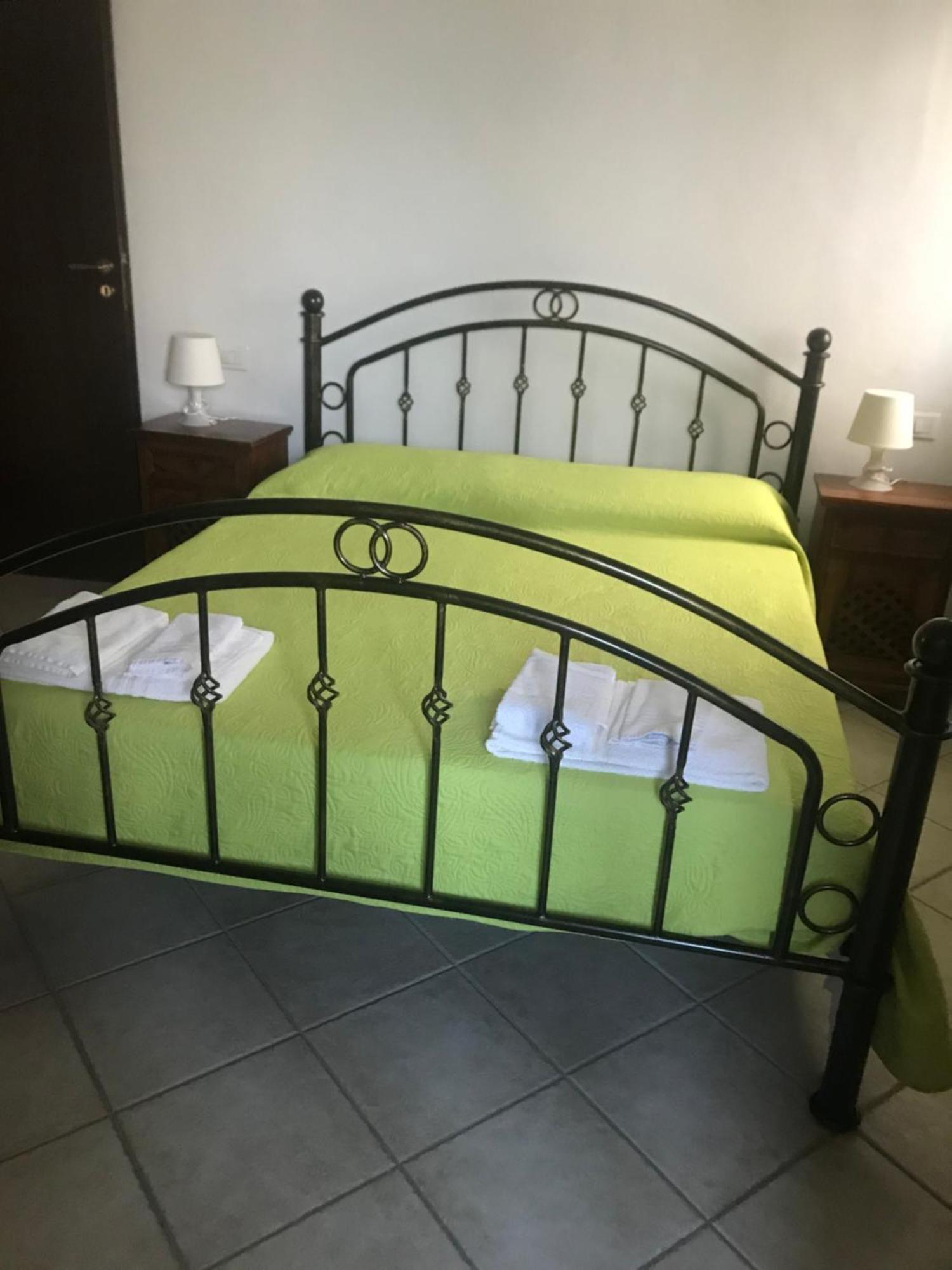 אוליאנה Affittacamere Peonia מראה חיצוני תמונה